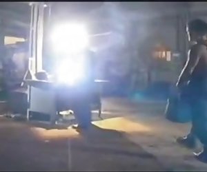 فیلم کثیف در کارخانه برای timea مغولی