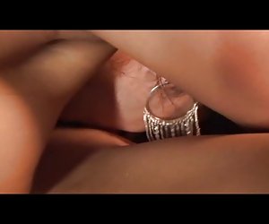 Tatted تا سه نفری آسیایی