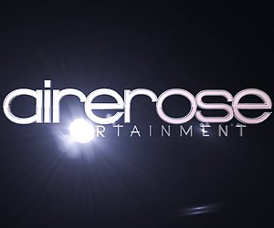 Airerose kayla غرب و خروس بزرگ سیاه و سفید